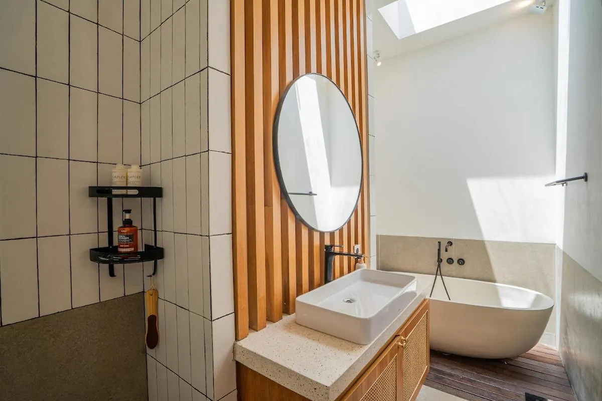 Sunrise Oasis - 2Br Villa In Kerobokan